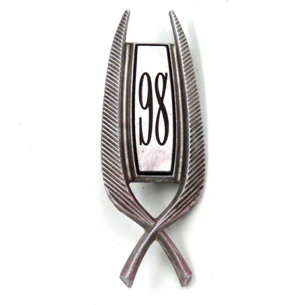 Vintage Oldsmobile 98 Emblem Wreath Roof Emblem Olds